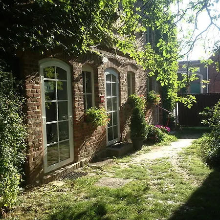Kunsthof 게스트하우스 4*